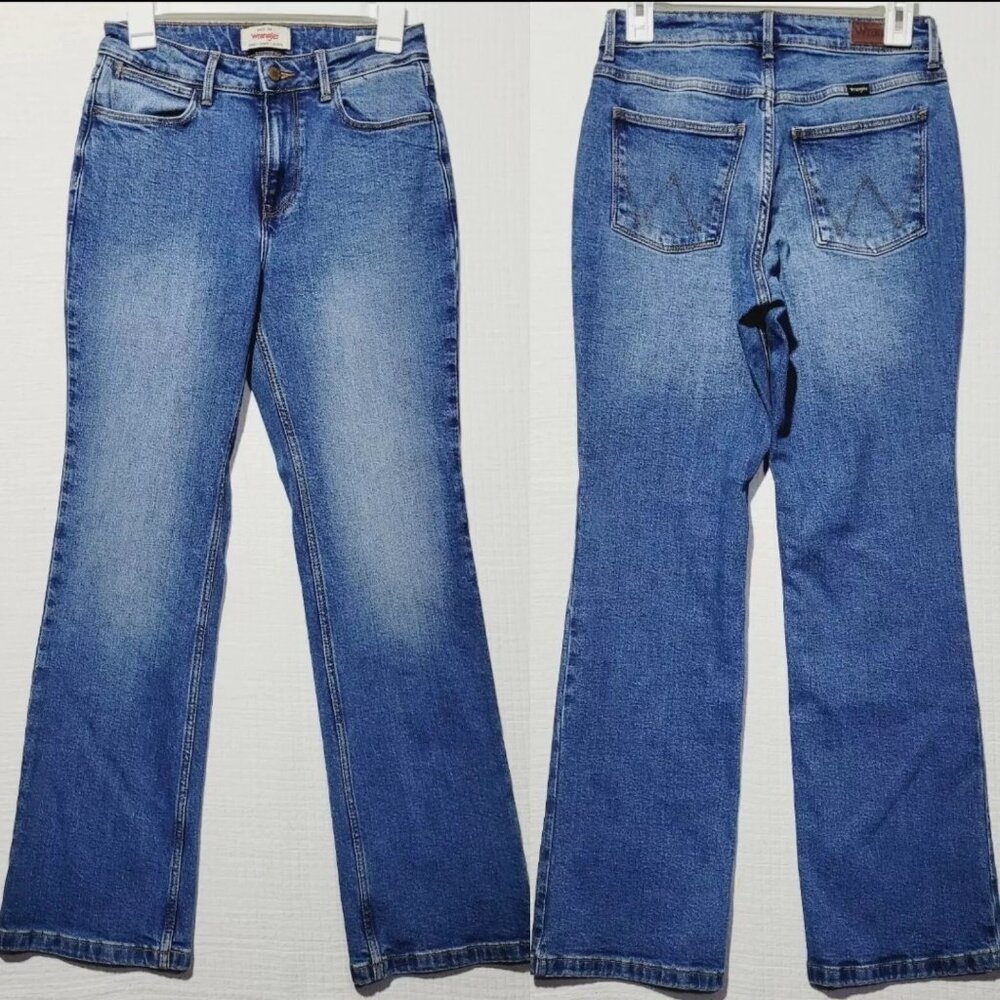 WRANGLER Boot Women's high rise bootcut flare Blue Jeans Size 2 26 26x30